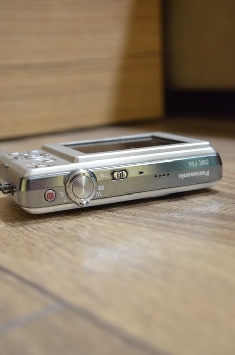 Дигитален фотоапарат Panasonic FS6