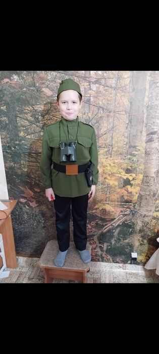 Продам рубашку и беретку