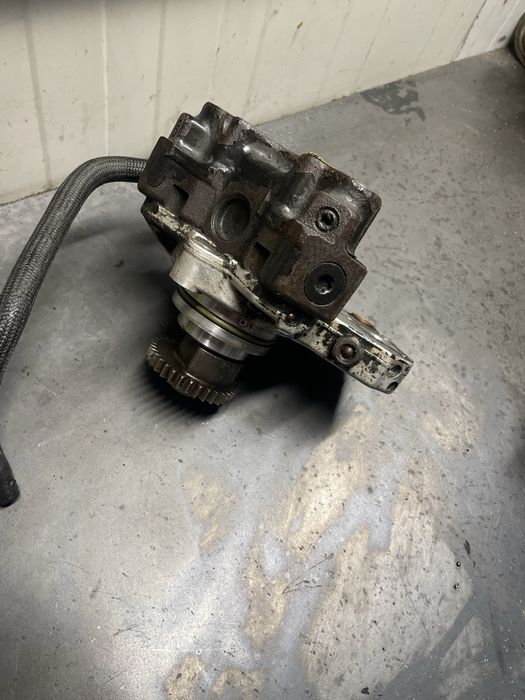 Pompa injectie inalte Mercedes Sprinter 3.0 euro 5 om642