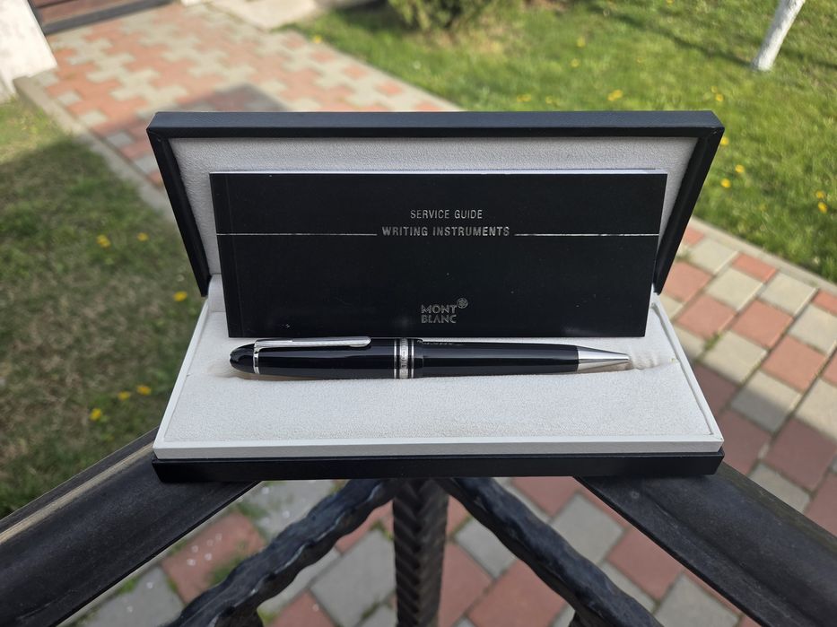 Pix MontBlanc Ballpoint LeGrand Platinum