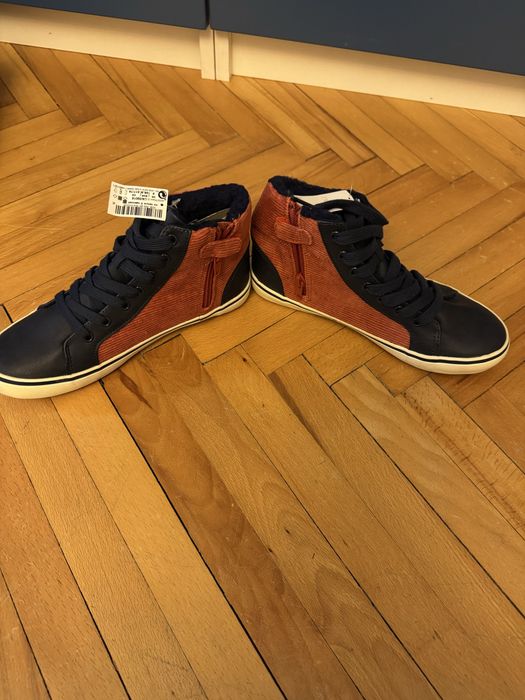 Adidasi next marime 33,5