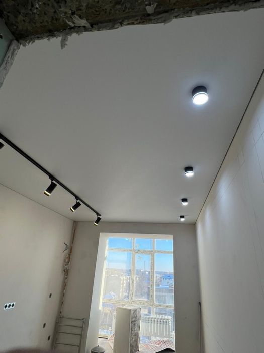 Натяжные потолки от 1200 за кв м