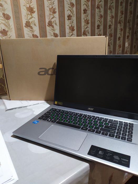 Ноутбук Intel i3 8/256 ГБ 12 покаление