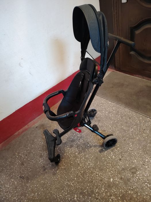 Сррчно продам Коляска лёгкий