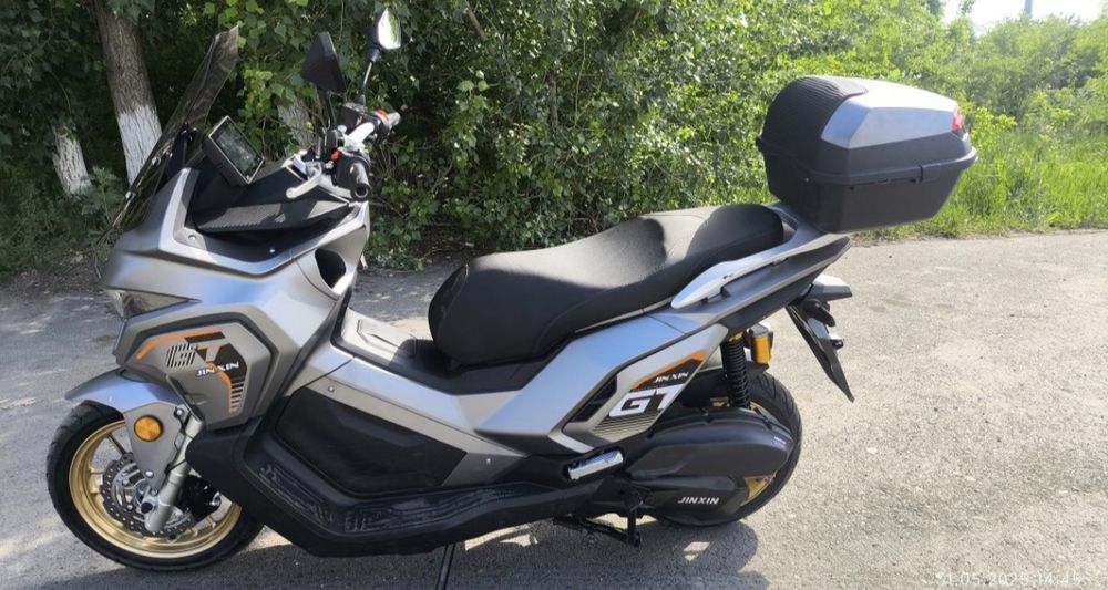 Продам скутер леопард