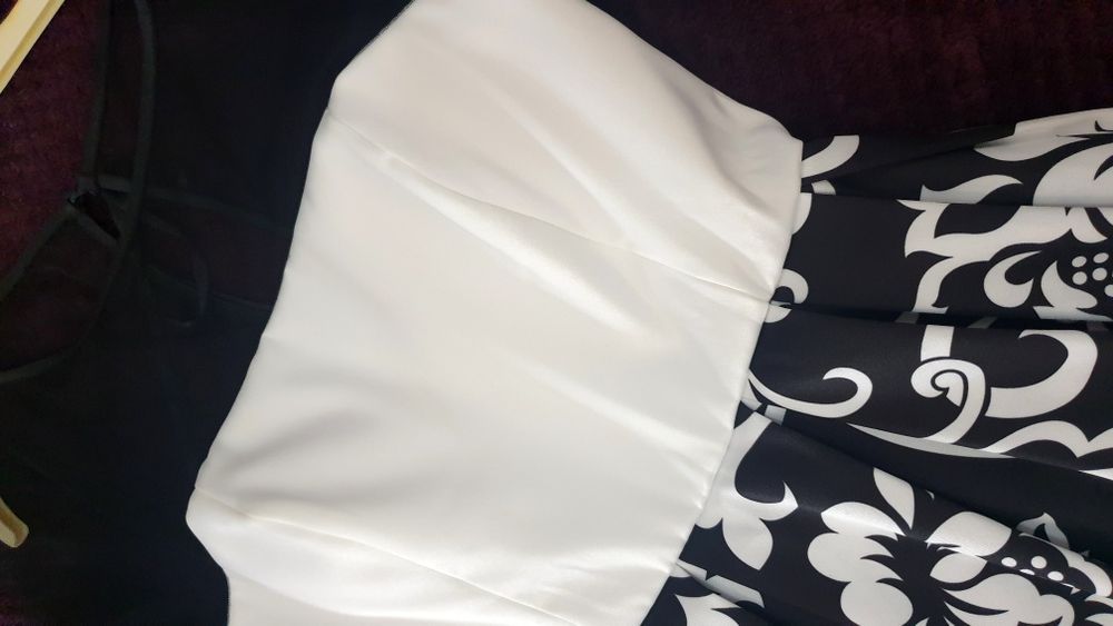 Rochie midi black and white