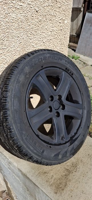 Джанти с гуми Pirelli Scorpion за Suzuki Grand vitara