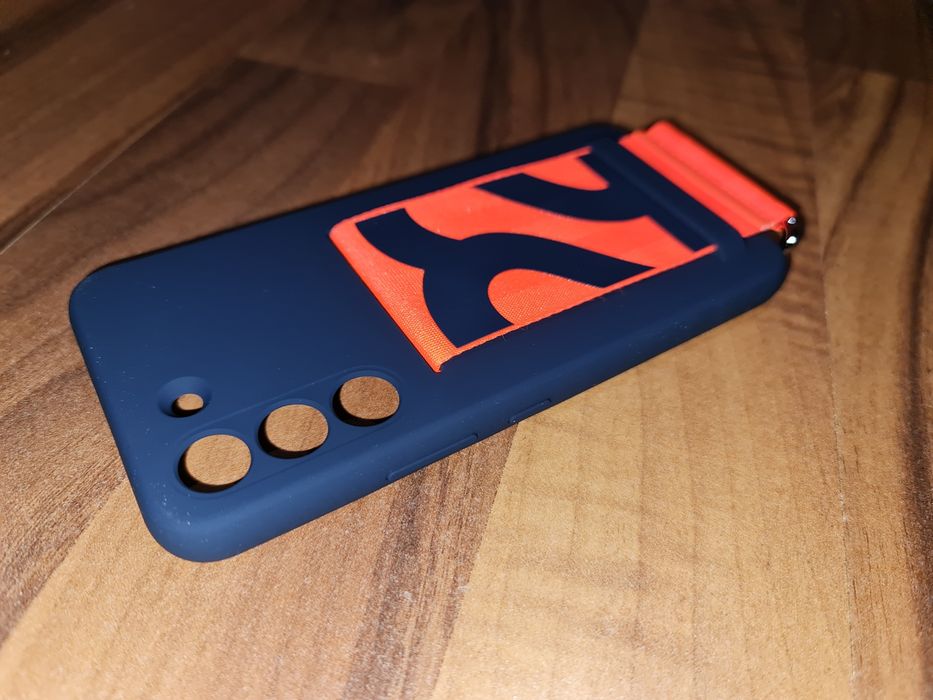 Husa originala Samsung Silicone Cover with Strap Galaxy S22 S901