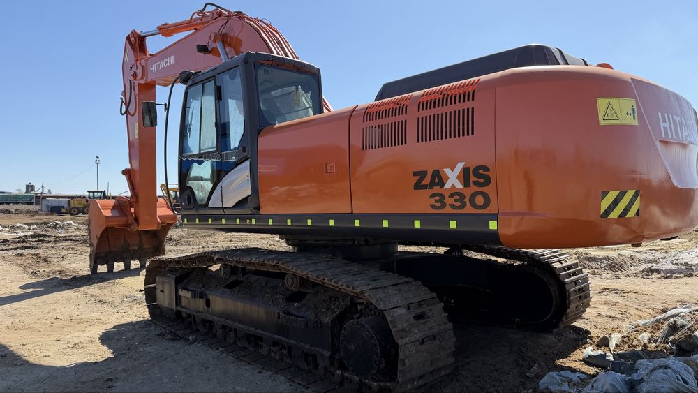 Услуги экскаватора Hitachi ковш 2м3