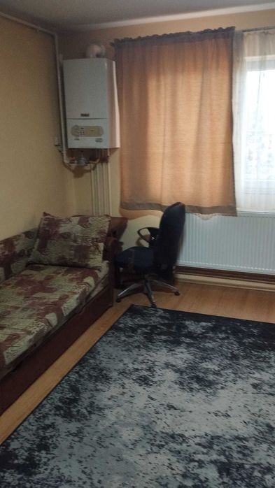 Închiriez Garsonieră Zona Compa