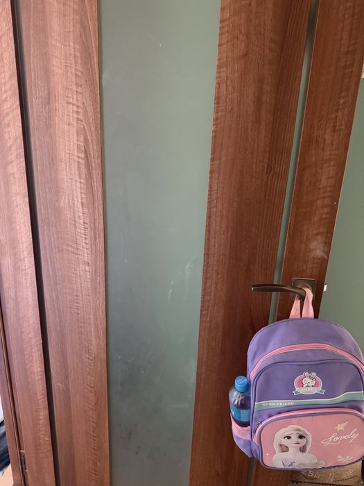 Двери межкомнатные б/у