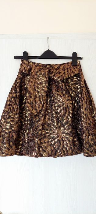 Пола Zara, размер S