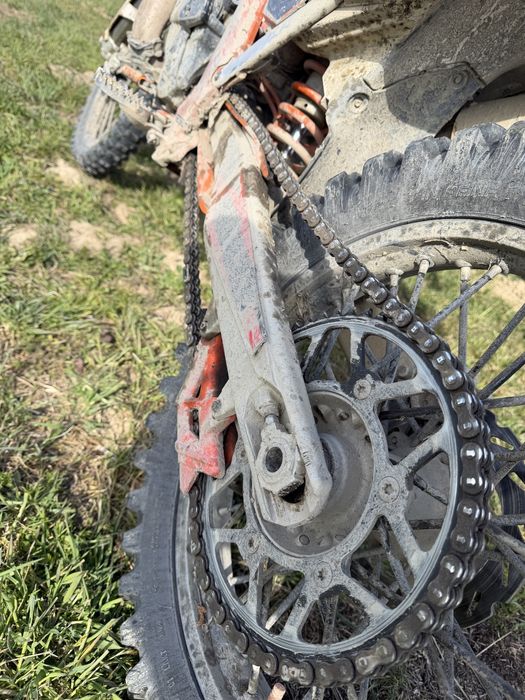 KTM 300