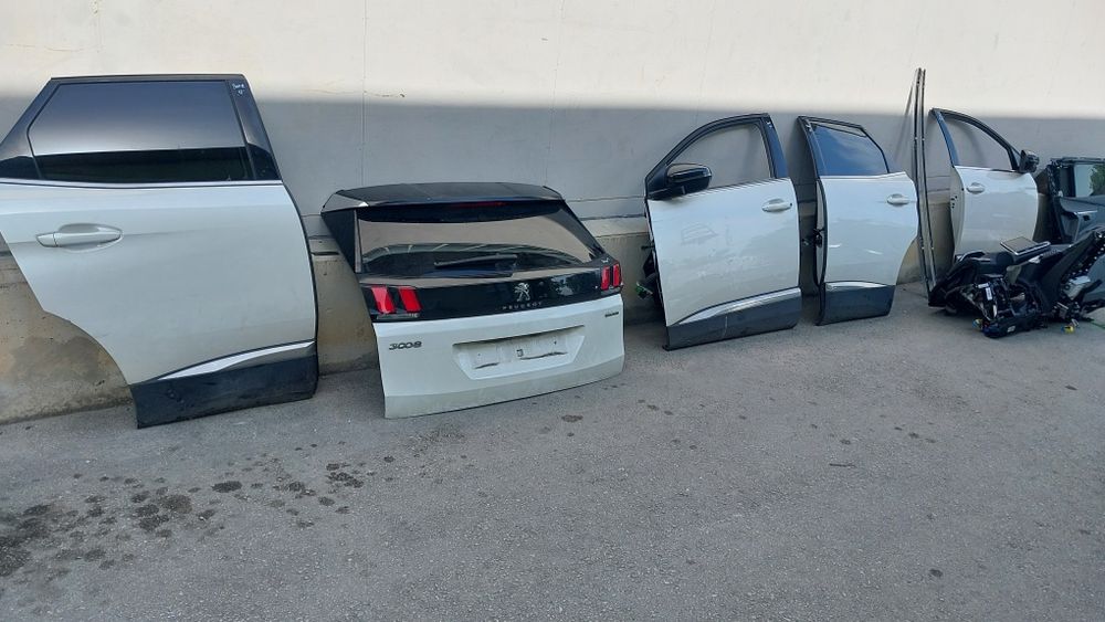 Peuheot 3008 2.0hdi/1.2turbo