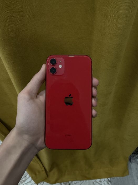 продам айфон 11 идеал