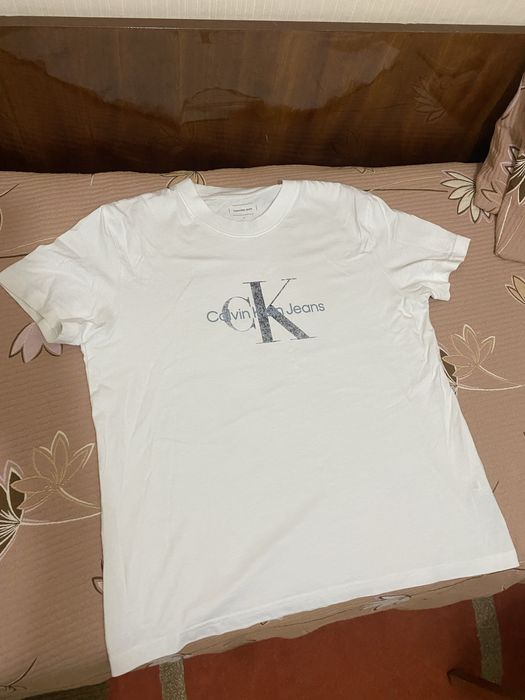 Тениски Calvin Klein