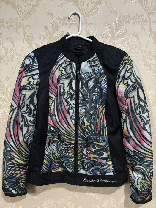 Женская одежда