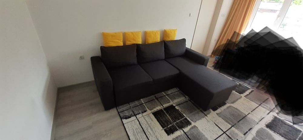 Диван ъглов с функция за сън с лежанка/ракла