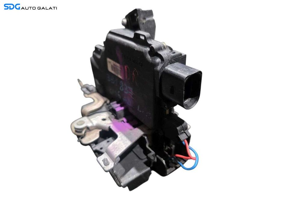 Broasca Incuietoare Usa Portiera Dreapta Fata Volkswagen Golf 4 1998 - 2005 Cod 3B1837016AD [N4398]
