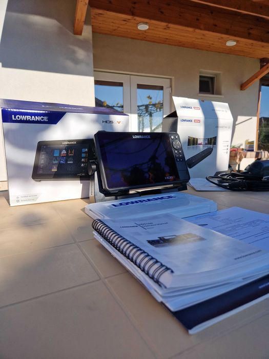 Комплект Lowrance HDS 9 Live и Active Target 2 Live Sonar