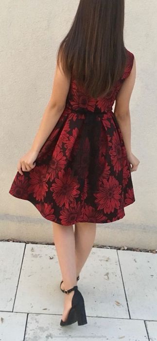 Rochie de nunta, evenimente, rosie