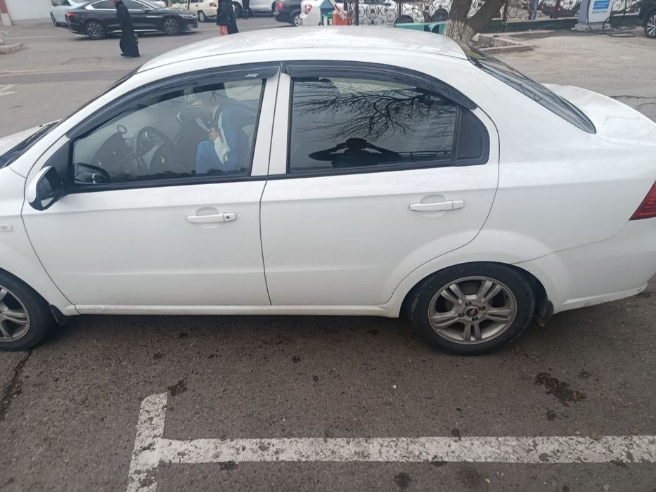 Nexia 3  2021 oq + gaz