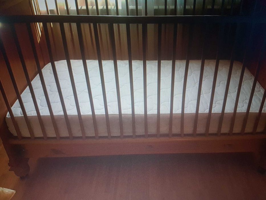 Pătuț  copii din lemn