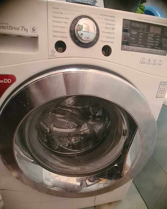 Стиралка б/у  срочно сатылады,
