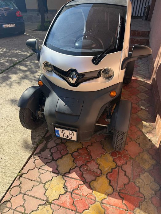 RENAULT Twizy