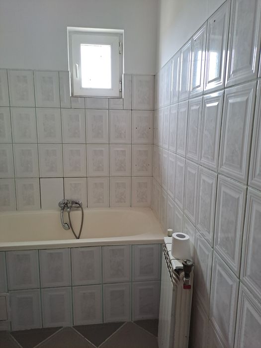 Vând garsonieră Oradea