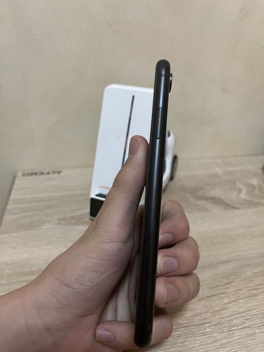 Айфон Xr 64gb 90% (редкий) в идеале
