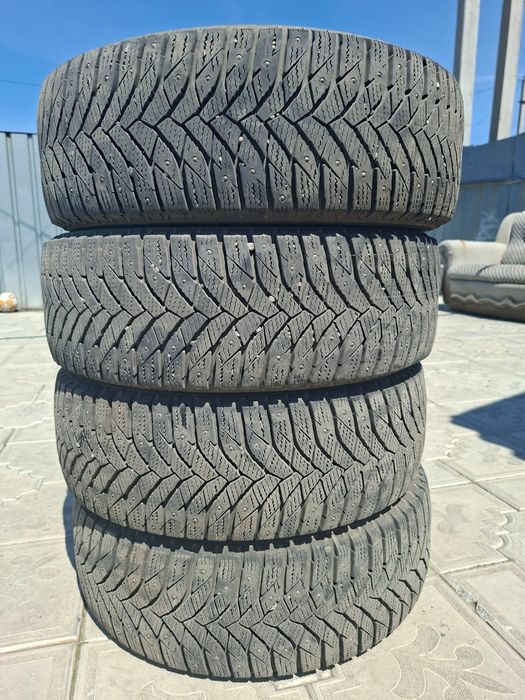Продам авто шины 195/65 /R15
