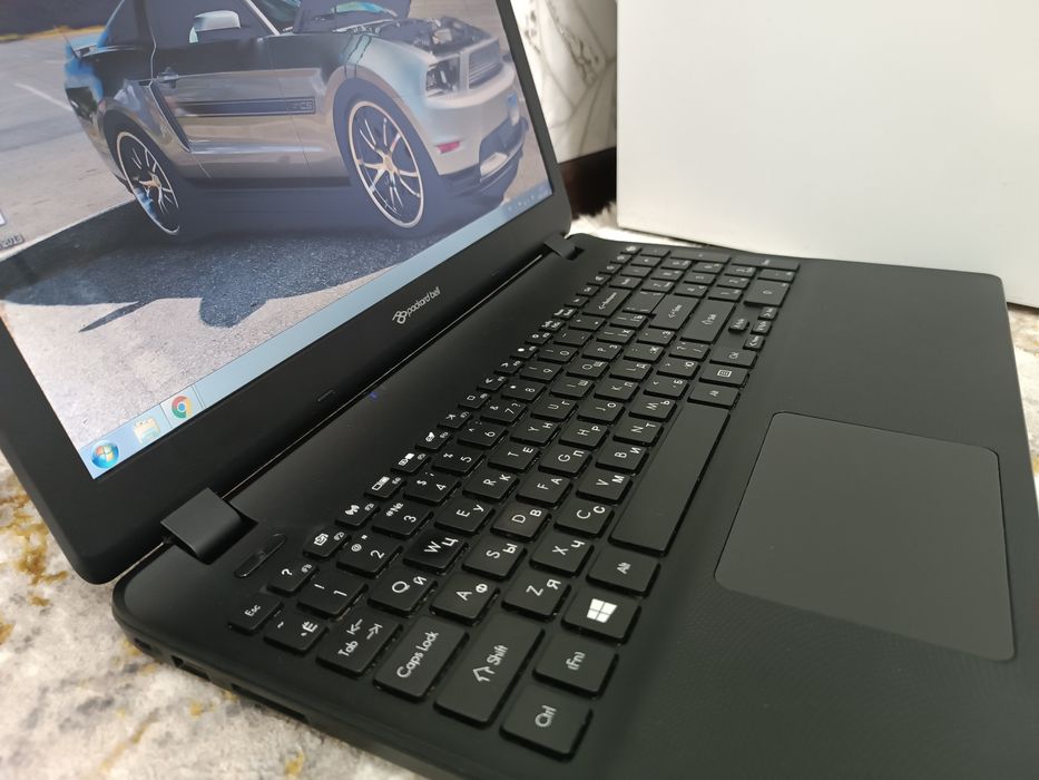 НОУТБУК Acer, мышка и сумка.