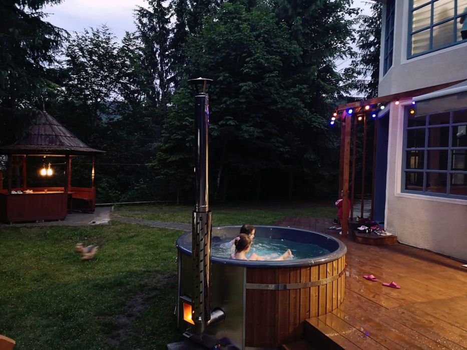 Cabana Barlogul Colibita DE REVELION inchiriere în regim hotelier