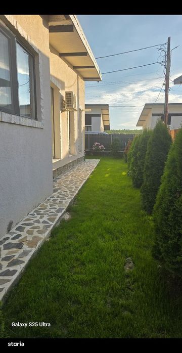 Casă cu 4 camere, garaj și pod  în Visan