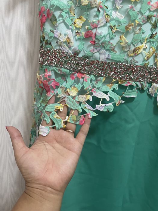 Женское платье