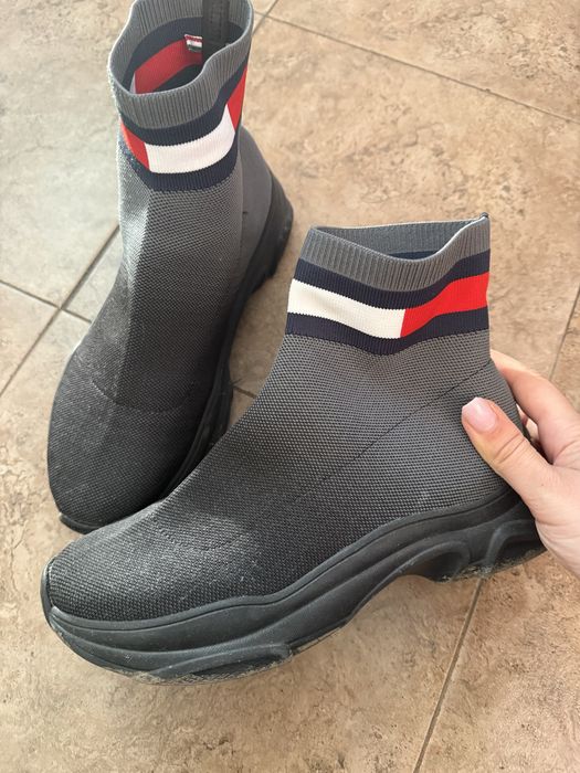 Обувки Tommy Hilfiger