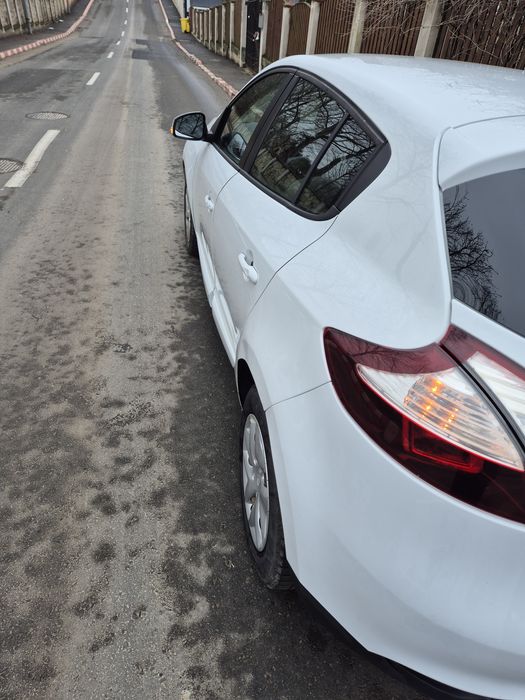 RENAULT Megane 2015 — imagine 5