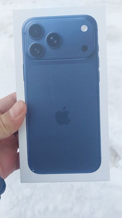 iPhone 17 pro max e-sim