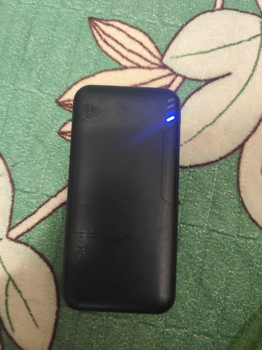 Повер банк ксиоми