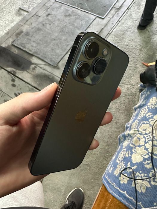 Продам айфон 13 про 256гб