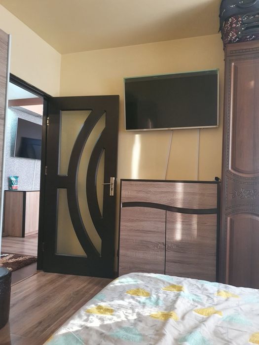 Vând apartament 2camere micro 4