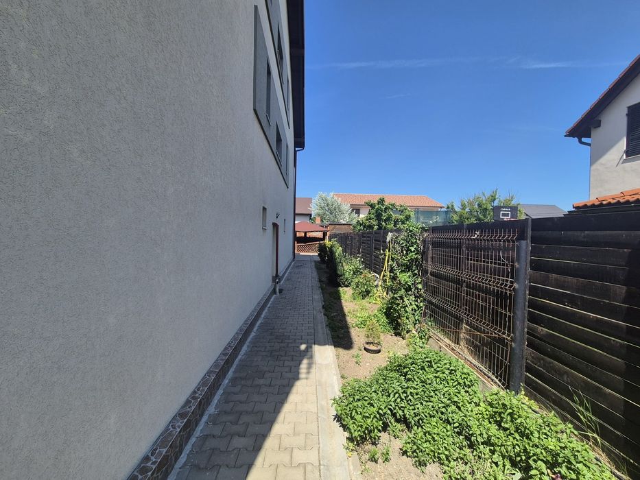 Inchiriez apartament in Giroc zona Planetelor