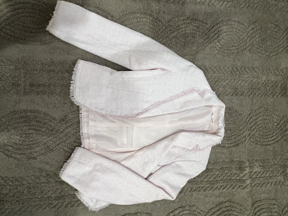 Продаю вещи в идеальном состоянии ,