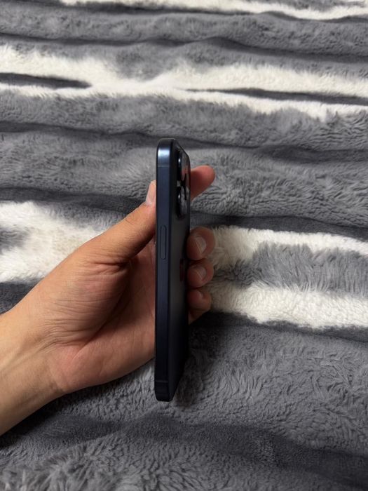 Продаётся iPhone 15 Pro