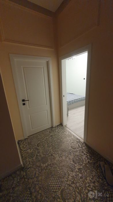 Kvartra arendaga qizlar yo ayol kishi uchun.