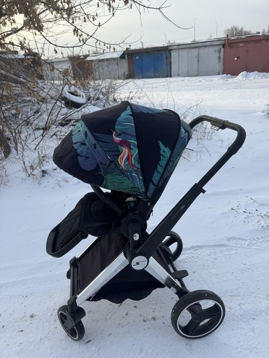 Продам коляску 2 в 1