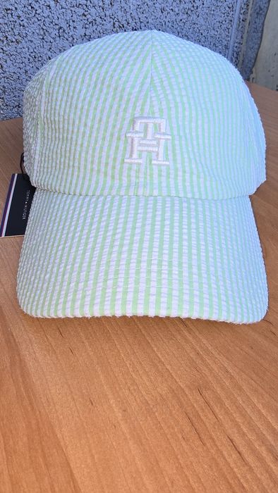 Tommy Hilfiger бейсболка,оригинал.