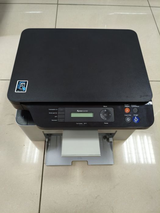 Продам принтер МФУ Samsung m2070w.
