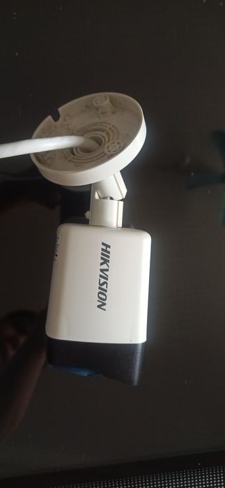 Kuzatuv kamerasi Hikvision
